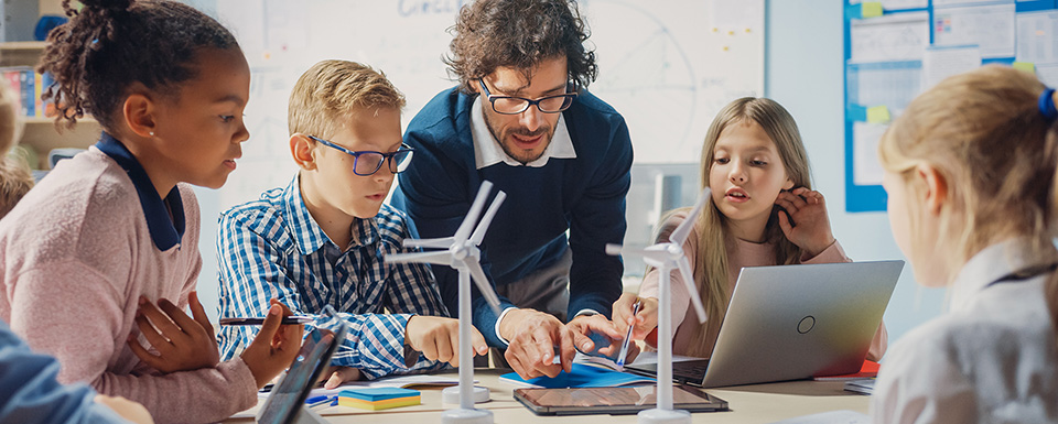 Bild zu Erzieher (m/w/d)